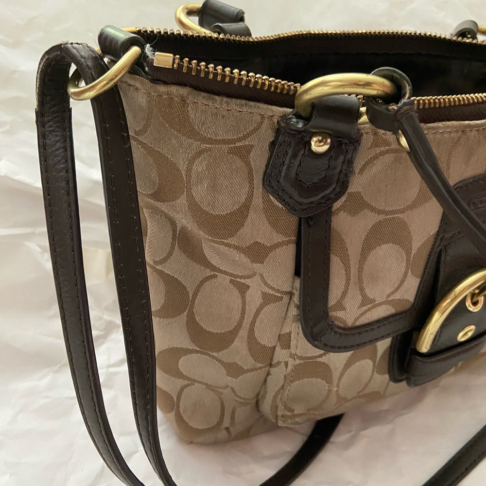 Small Monogram Coach Purse/Satchel - Picture 3 of 6